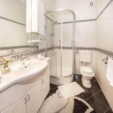 Klara Malinska Apartment Porat (Krk)